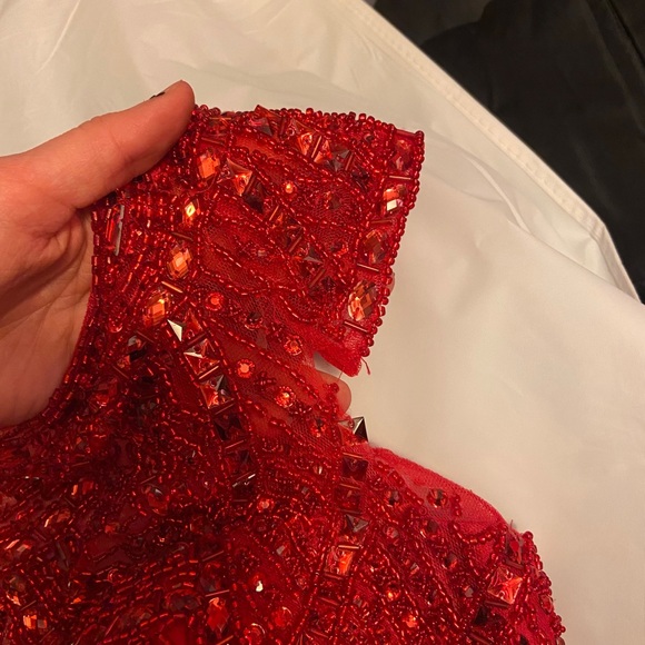 Red Sherri Hill two piece prom dress - Picture 4 of 7